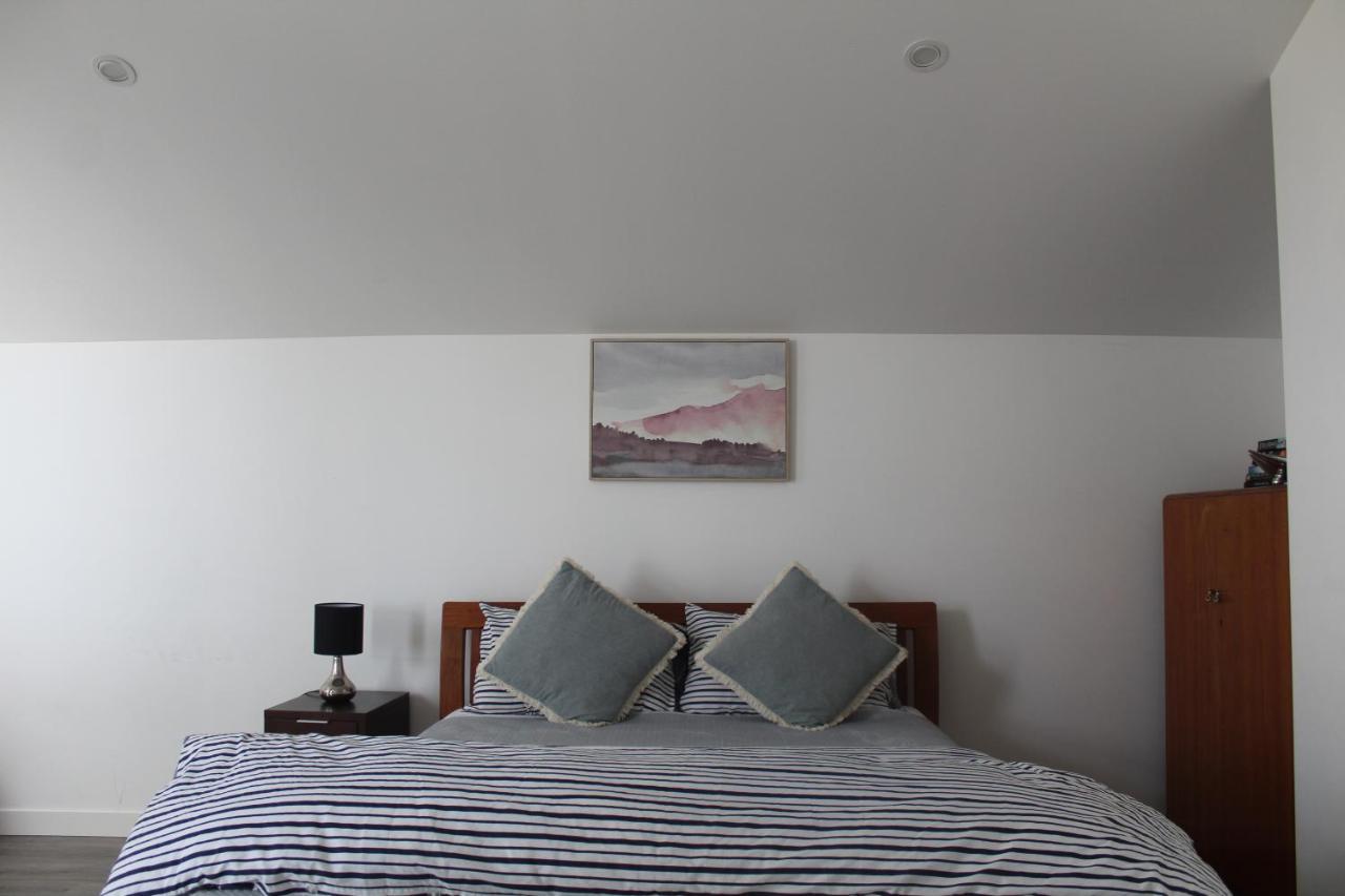 Modern & Cosy Studio Unit On Island Bay Beachfront Wellington Exterior photo